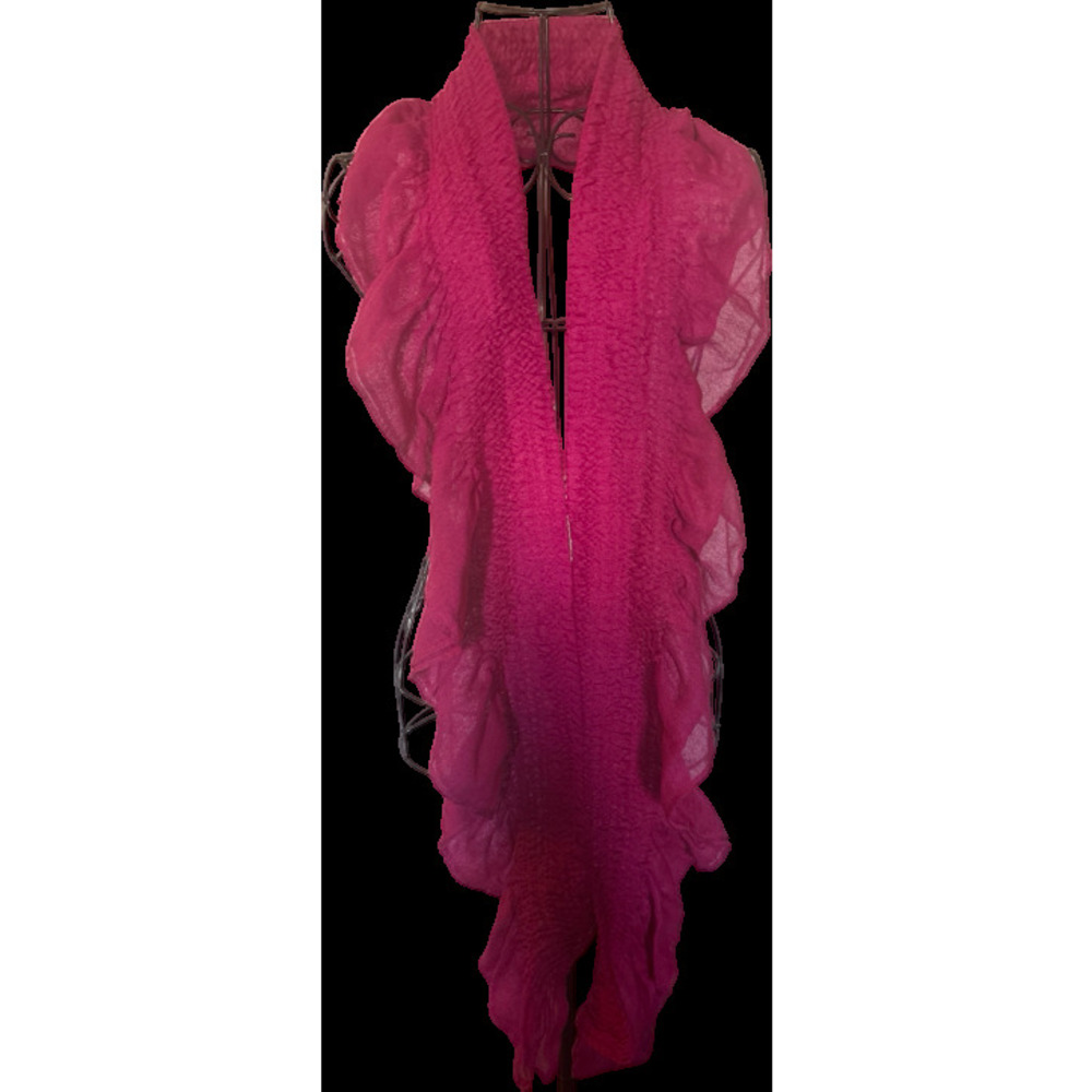 Ruffled lightweight scarf